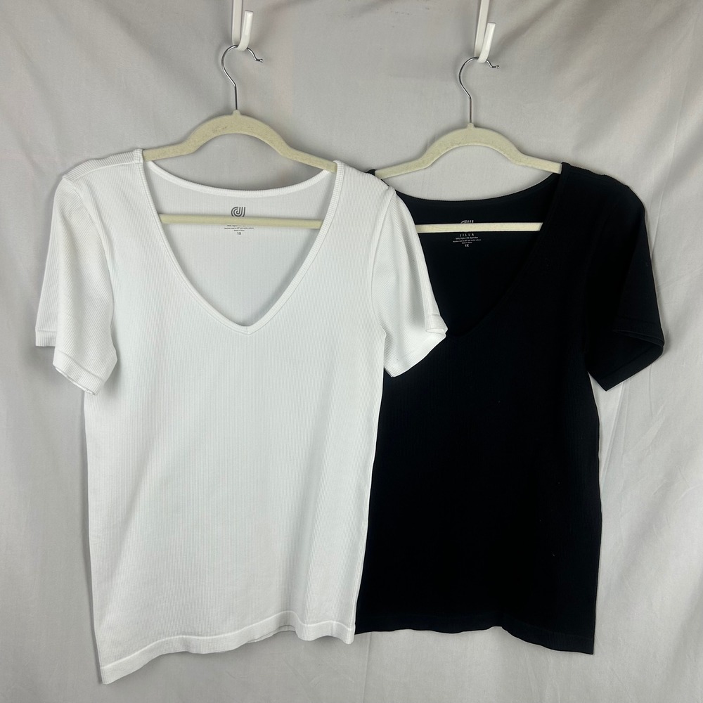 Jilla Womens Ribbed V-Neck Short Sleeve Active T-Shirt 2 Pack Black White 1X
